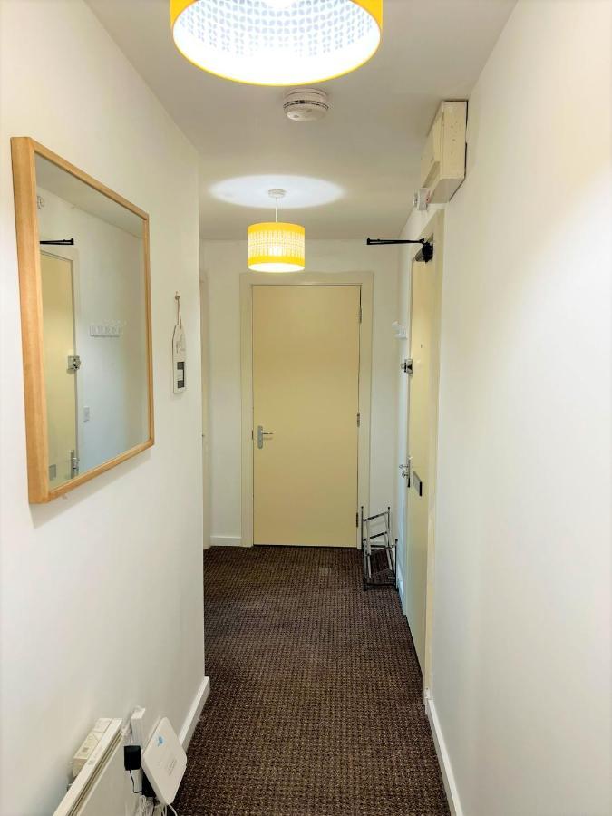 Mosh Homes 01 Apartment